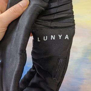 Lunya - Washable Silk Sleep Mask in Black